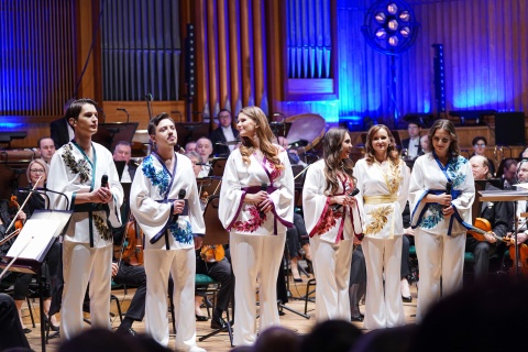 Zamówili aranżacje i uszyli kostiumy. Projekt ABBA Symfonicznie w Filharmonii