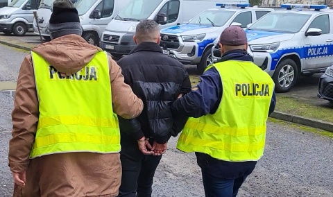 Przewoził w samochodzie 5 kilogramów narkotyków. Policja zatrzymała 39-latka [zdjęcia, wideo]