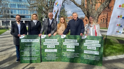 Dwa lata tworzyli Bydgoskie Standardy Zieleni. Dokument już obowiązuje