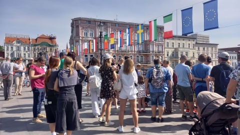 Turystyka majówka w Bydgoszczy. Spacer z przewodnikiem ulicami miasta [zdjęcia, wideo]