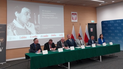 Prawdę o księdzu Jerzym chcą przekazać młodym. IPN i Solidarność ustaliły plan obchodów