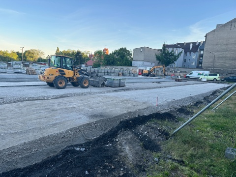 Remont parkingu doprowadzi do śmierci targowiska w Grudziądzu Jest interpelacja