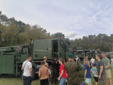 Wojskowa uroczystość i piknik na Wyspie Młyńskiej. Obchody 20-lecie NATO w Bydgoszczy