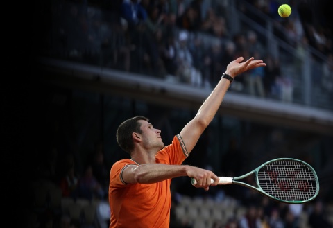 Roland Garros: Hurkacz udanie dokończył spotkanie. Polak w 4. rundzie