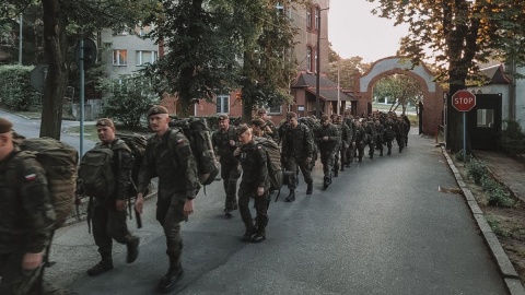 Ponad 2300 terytorialsów z regionu pilnie wezwanych do jednostek w pełnym umundurowaniu