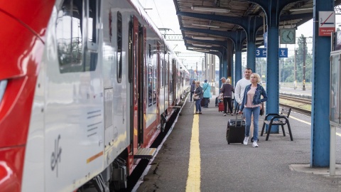 Podróż trzema środkami transportu z jednym biletem Tak można w naszym regionie