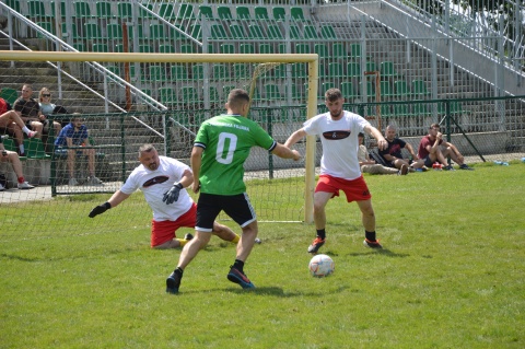 To był najniższy światowy poziom. W Gniewkowie rozegrano MŚ w udawaniu gry w piłkę