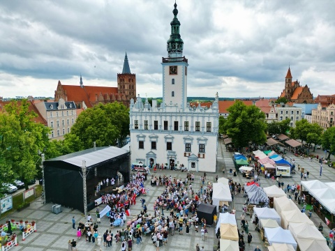 Od tańca po regionalną kuchnię. Święto folkloru i Jarmark Jaszczurczy w Chełmnie