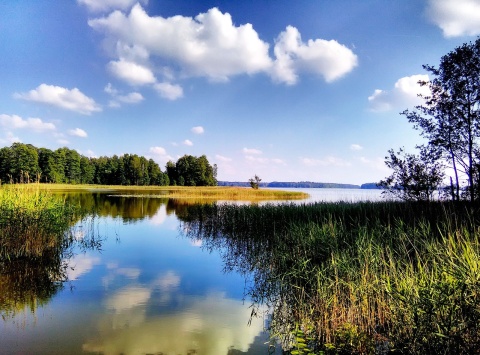 Mieszkaniec Włocławka utonął w Jeziorze Krzywym w gminie Mrągowo