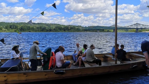 Tłumy na włocławskich bulwarach Jarmark, rejsy i parada na Festiwalu Wisły [zdjęcia, program]