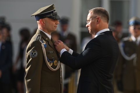 Prezydent Duda wręczył nominacje generalskie oraz odznaczenia wojskowe