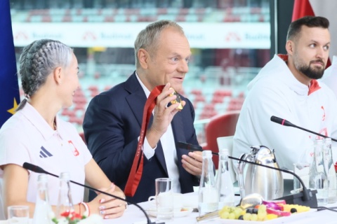 Premier dumny z paraolimpijczyków. Donald Tusk pogratulował sportowcom sukcesów w Paryżu [zdjęcia]