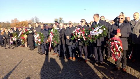 Pielgrzymi na włocławskiej tamie. Modlitwa w 40. rocznicę śmierci bł. ks. Popiełuszki [zdjęcia]