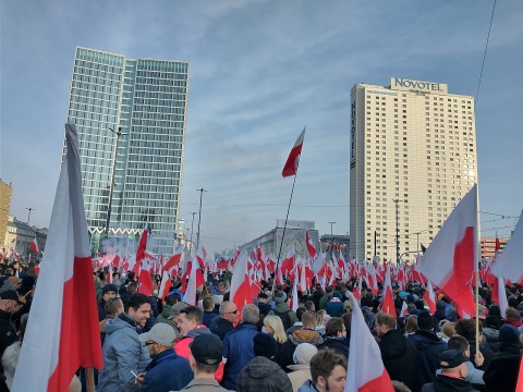 Marsz Niepodległości przejdzie ulicami Warszawy. Jest zgoda Rafała Trzaskowskiego