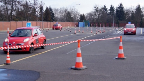 Prawo jazdy dla 17-latków Ekspert: Rozwiązanie ma sens, jeśli szkolenie będzie dłuższe