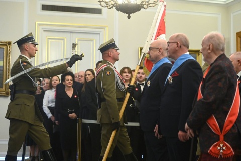 Profesorowie Ryszard Legutko i Henryk Skarżyński odznaczeni Orderem Orła Białego