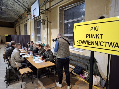 Nowi ochotnicy z Grudziądza wcieleni do WOT. Szkolenie przejdą w styczniu