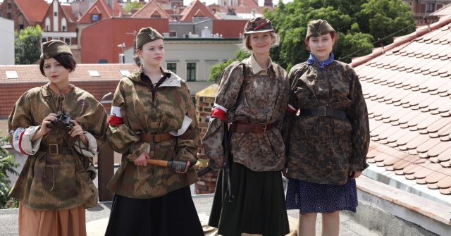 Toruńska szkoła prowadzi wojskowe muzeum. Rozmowa Dnia w rocznicę wybuchu Powstania Warszawskiego