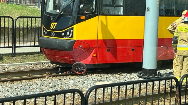 Siedmioletni chłopiec wjechał na rowerze prosto pod tramwaj. Wypadek w Grudziądzu