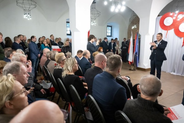 Minister Sikorski w Przysieku: W dyplomacji trzeba być czasem lisem, a czasem lwem