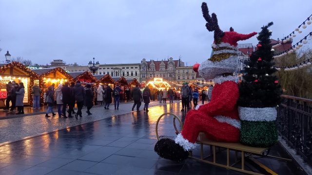 Ten dzień musiał kiedyś nastąpić. Bydgoski jarmark wraca do domu, ale... nie cały