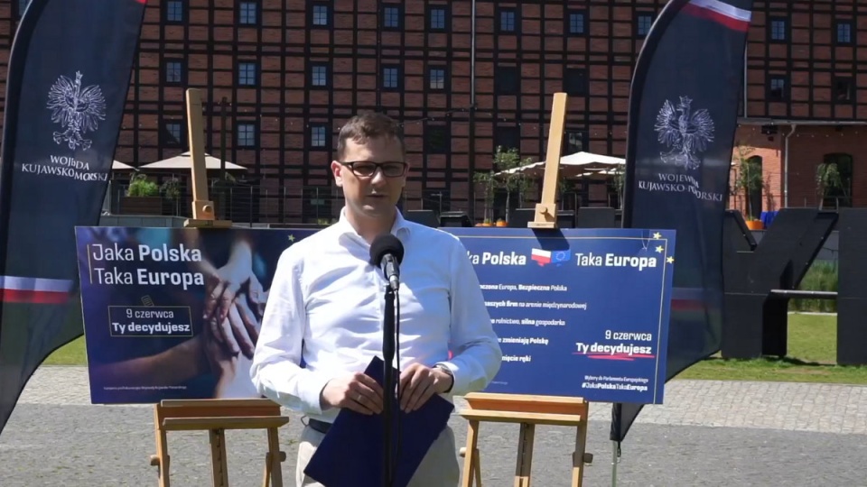 Wojewoda Michał Sztybel zachęca, by pójść na eurowybory/fot. Kujawsko-Pomorski Urząd Wojewódzki, Facebook