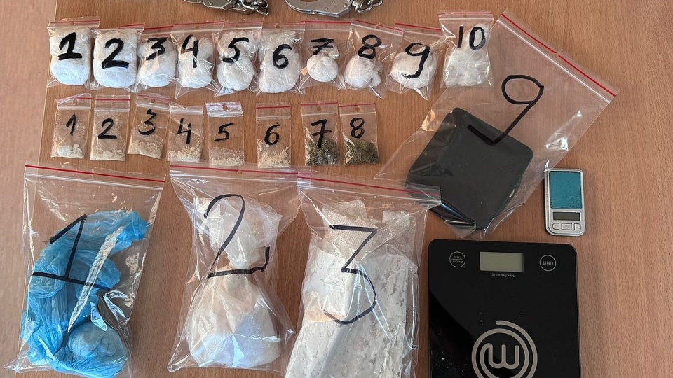 W garażu 35-latki z Lipna policjanci znaleźli pół kilograma narkotyków/fot: KPP w Lipnie