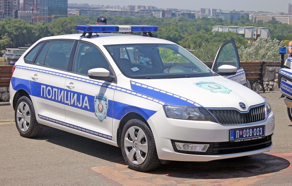 Radiowóz serbskiej policji/fot. ilustracyjna, Srđan Popović - Own work Serbian police Škoda Rapid patrol car on display at 2019 , CC BY-SA 4.0