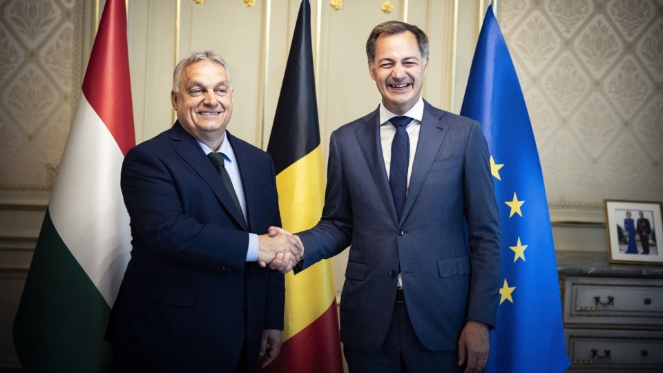 Viktor Orban i Alexander Croo/PAP/EPA/ZOLTAN FISCHER / HUNGARIAN PM PRESS OFFICE