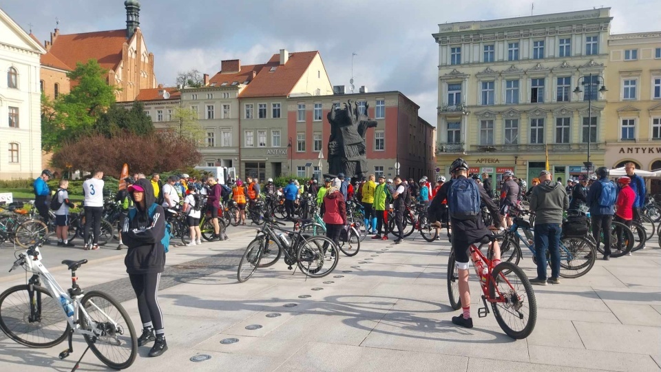 Bydgoska Masa Krytyczna chce rajdem uczcić dwudziestą rocznicę śmierci Adam Sztejki, który zmarł w wyniku tragicznego wypadku podczas jednego z pierwszych rajdów grupy, w 2004 roku/fot. ilustracyjna, Jolanta Fischer