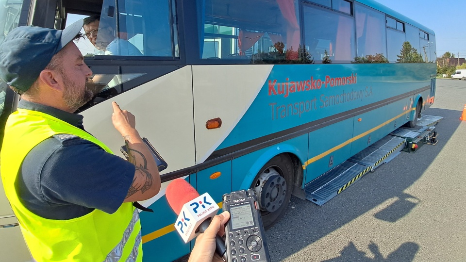 Inspekcja Transportu Drogowego skontrolowała we wtorek (3 września) 14 autobusów/fot: Damian Klich