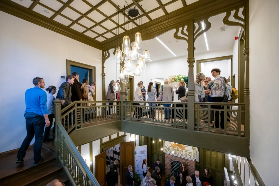 Sala wielofunkcyjna, konferencyjna, studio nagrań, pracownie artystyczne - w Toruniu oficjalnie rozpoczął działalność Kulturalny Hub Bydgoskiego Przedmieścia/fot. © UMT 2024, autor: Agnieszka Bielecka, licencja: CC BY-NC 4.0