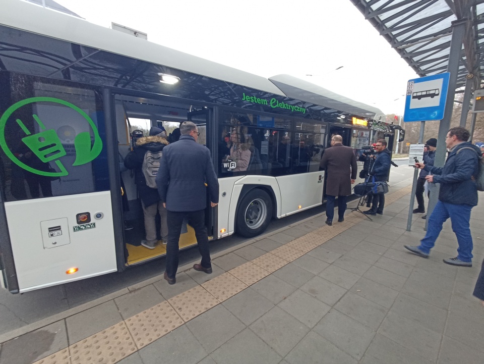 Otwarcie nowej linii autobusowej skierowanej głównie do studentów/fot. Monika Kaczyńska