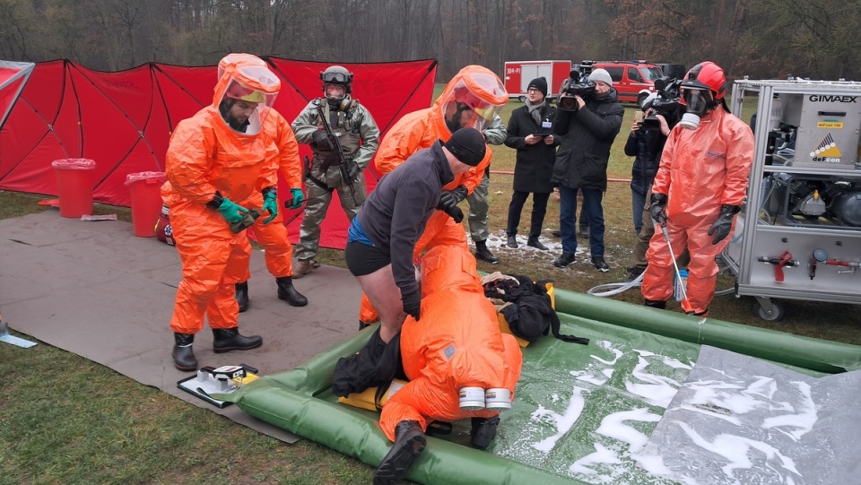 Pokaz oddziałów kontrterrorystycznych policji w bydgoskim Myślęcinku/fot. Damian Klich