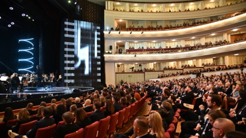 Gala inaugurująca polską prezydencję w Radzie Unii Europejskiej/fot. Radek Pietruszka, PAP