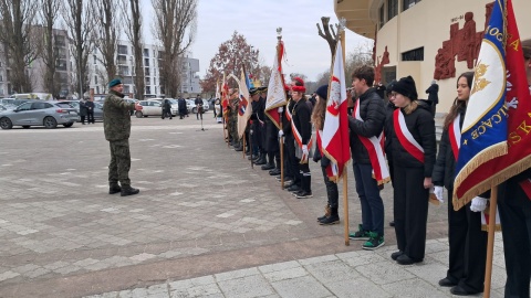 Uroczystość przy pomniku zesłańców Sybiru przed kościołem pw. św. Polskich Braci Męczenników/fot. Damian Klich