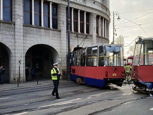 MZK broni motorniczego wykolejonego tramwaju. Nie ma mowy o nadmiernej prędkości