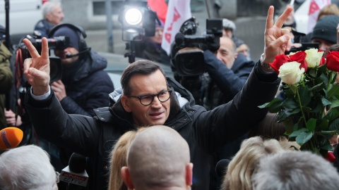 Były premier Mateusz Morawiecki (PiS) stawił się w czwartek w Prokuraturze Okręgowej w Warszawie/fot. PAP/Paweł Supernak