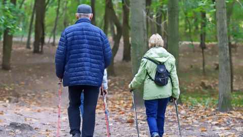 Aktywni seniorzy w Grudziądzu. Międzypokoleniowe Centrum Wiedzy w zaprasza