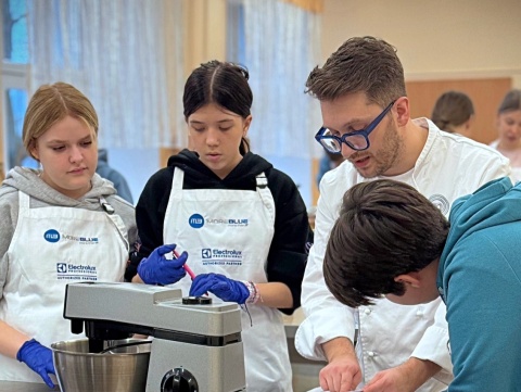 We Włocławku gotowali z finalistą telewizyjnego programu MasterChef