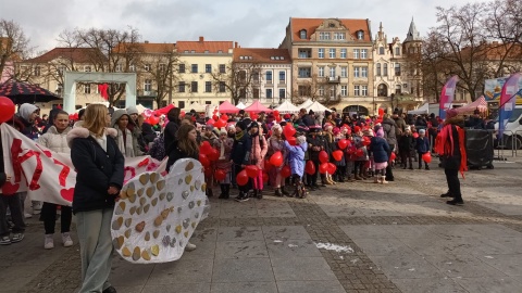 Żywe serce, jarmark, dawka muzyki i czerwień Tak wyglądało święto zakochanych [zdjęcia, wideo]