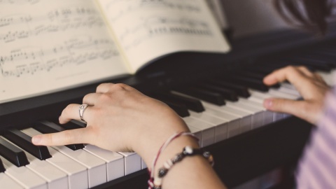 Recital o zapomnianej twórczości polskich kompozytorów. Czas na koncerty „Romantyczne i romantyczni”