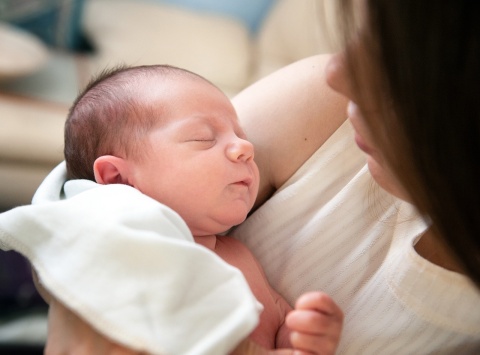 Duchowa adopcja dzieci poczętych. 25 marca Kościół obchodzi Dzień Świętości Życia