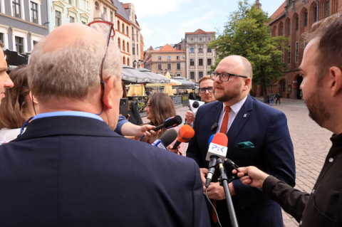 Co zalicza do sukcesów, co do problemów Prezydent Torunia o roku urzędowania