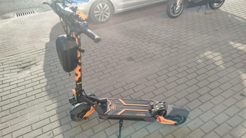 15-latek na hulajnodze elektrycznej uderzył w motorowerzystę. Sprawa skończy się w sądzie