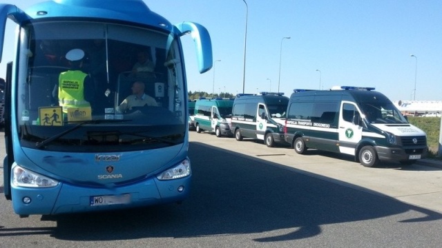 Kontrole autokarów w Kujawsko-Pomorskiem. ITD: Liczba ujawnianych usterek jest coraz mniejsza