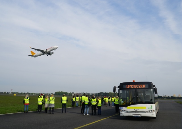 Wycieczki bez odrywania się od ziemi Port Lotniczy Bydgoszcz zaprasza do zwiedzania