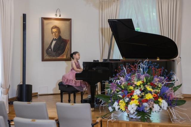 Zagra ponad 50 młodych pianistów z 18 krajów. W Ośrodku Chopinowskim zaczyna się konkurs