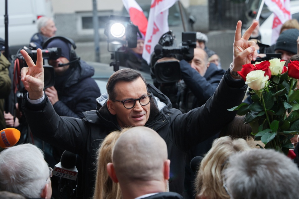 Były premier Mateusz Morawiecki (PiS) stawił się w czwartek w Prokuraturze Okręgowej w Warszawie/fot. PAP/Paweł Supernak