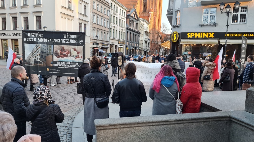 W sobotę działacze prolife ponownie spotkali się na modlitwie w Toruniu/fot. Patriotyczny Toruń, Facebook